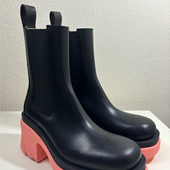 Bottega Veneta Flash Ankle Boot - Picture 2 of 9